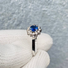 画像をギャラリービューアに読み込む, Ring -Blue sapphire & Diamond 18k Gold J N Gems