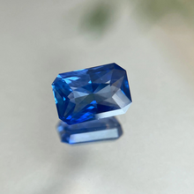 Load image into Gallery viewer, Blue Sapphire 1.93 carat J N Gems