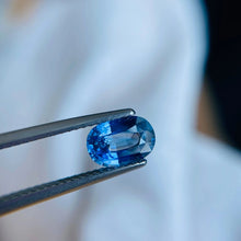 Load image into Gallery viewer, Blue sapphire - J N Gems