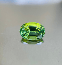 Load image into Gallery viewer, Green Tourmaline 1.28 carat - J N Gems
