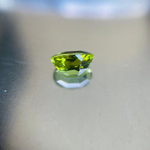 Load image into Gallery viewer, Green Tourmaline 1.28 carat - J N Gems