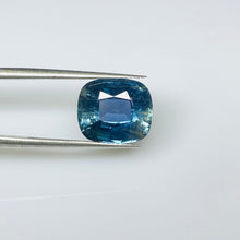 Load image into Gallery viewer, Natural Teal sapphire 5.88 carat J N Gems