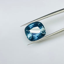 Load image into Gallery viewer, Natural Teal sapphire 5.88 carat J N Gems