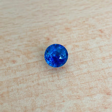 画像をギャラリービューアに読み込む, Royal Blue Sapphire 2.87 carat - J N Gems