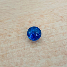 画像をギャラリービューアに読み込む, Royal Blue Sapphire 2.87 carat - J N Gems