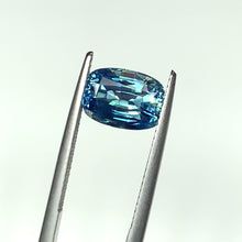 ギャラリービューアNatural Teal Sapphireに読み込んでビデオを見る