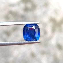 Load image into Gallery viewer, Blue Sapphire 2.95 carat Natural - J N Gems