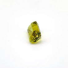 画像をギャラリービューアに読み込む, Chrysoberyl 9.13 carat Natural - J N Gems