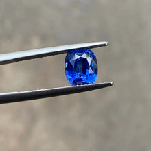 Load image into Gallery viewer, 2.14 carat Natural Blue Sapphire J N Gems