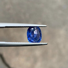 Load image into Gallery viewer, 2.14 carat Natural Blue Sapphire J N Gems