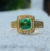 Load image into Gallery viewer, Ring -Tsavorite &amp; Diamond 18k Gold J N Gems
