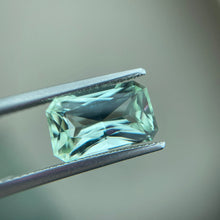 画像をギャラリービューアに読み込む, 4.68 carat Natural Mint Green Tourmaline jngems
