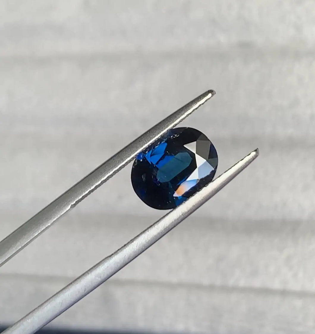 3.31 carat Natural Blue Sapphire