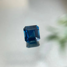 画像をギャラリービューアに読み込む, Natural Teal sapphire 1.58 carat J N Gems
