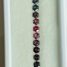 Load image into Gallery viewer, Natural Spinel Hexagon Line jngems
