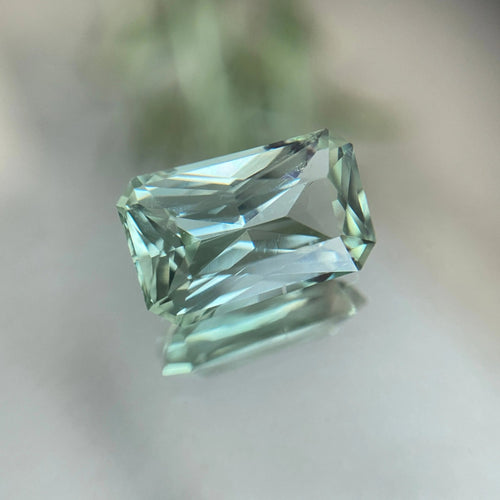 4.68 carat Natural Mint Green Tourmaline - J N Gems