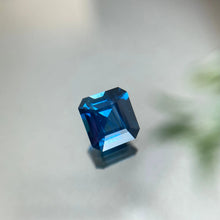 画像をギャラリービューアに読み込む, Natural Teal sapphire 1.58 carat J N Gems
