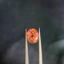 Load image into Gallery viewer, Natural Sunset Padparadscha 3.12 carat
