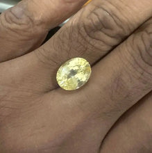 Load image into Gallery viewer, Yellow Sapphire 8.08 carat Royal Ceylon Sapphire
