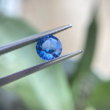 Load image into Gallery viewer, Blue Sapphire 1.84 carat
