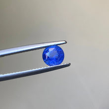 Load image into Gallery viewer, Blue Sapphire 1.37 carat J N Gems
