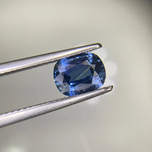 画像をギャラリービューアに読み込む, Natural Blue Sapphire 1.51 carat J N Gems
