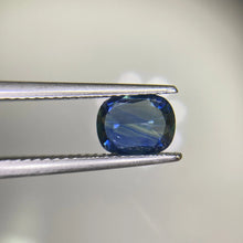 画像をギャラリービューアに読み込む, Natural Blue Sapphire 1.51 carat J N Gems
