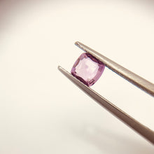 Load image into Gallery viewer, Pink Sapphire 1.02 carat
