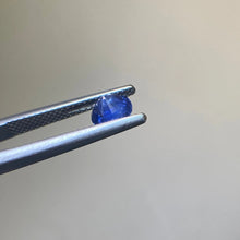 画像をギャラリービューアに読み込む, Blue Sapphire 1.37 carat - J N Gems
