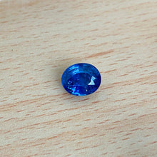 Load image into Gallery viewer, Cornflower Blue Sapphire 4.35 - J N Gems
