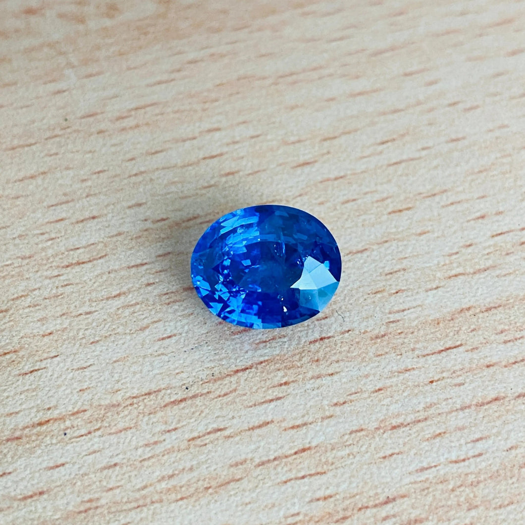 Cornflower Blue Sapphire 4.35 - J N Gems