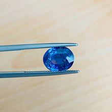 Load image into Gallery viewer, Cornflower Blue Sapphire 4.35 - J N Gems
