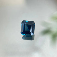 Load image into Gallery viewer, Natural Teal sapphire 1.58 carat - J N Gems
