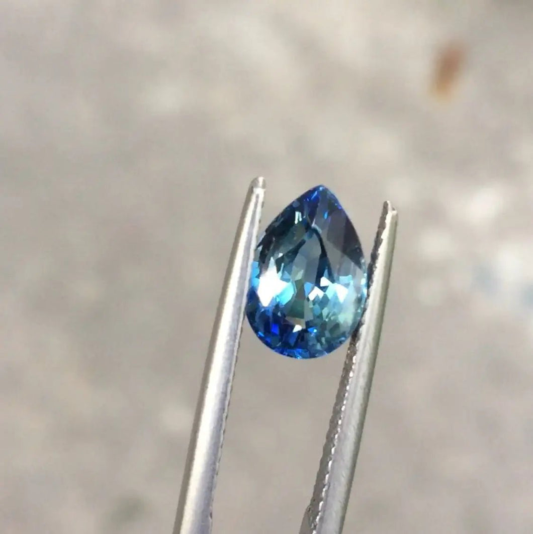 Natural Teal Sapphire 2.99 carat - J N Gems