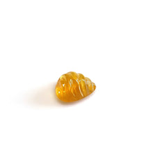 画像をギャラリービューアに読み込む, Natural Yellow Sapphire 6.85 carat - J N Gems
