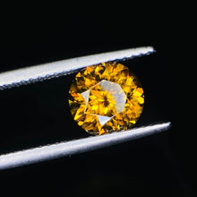 Load image into Gallery viewer, Sphene 1.72 carat - J N Gems
