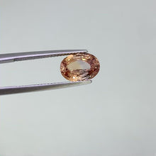 Load and play video in Gallery viewer, 3.09ct Natural Padparadscha  Sapphire
