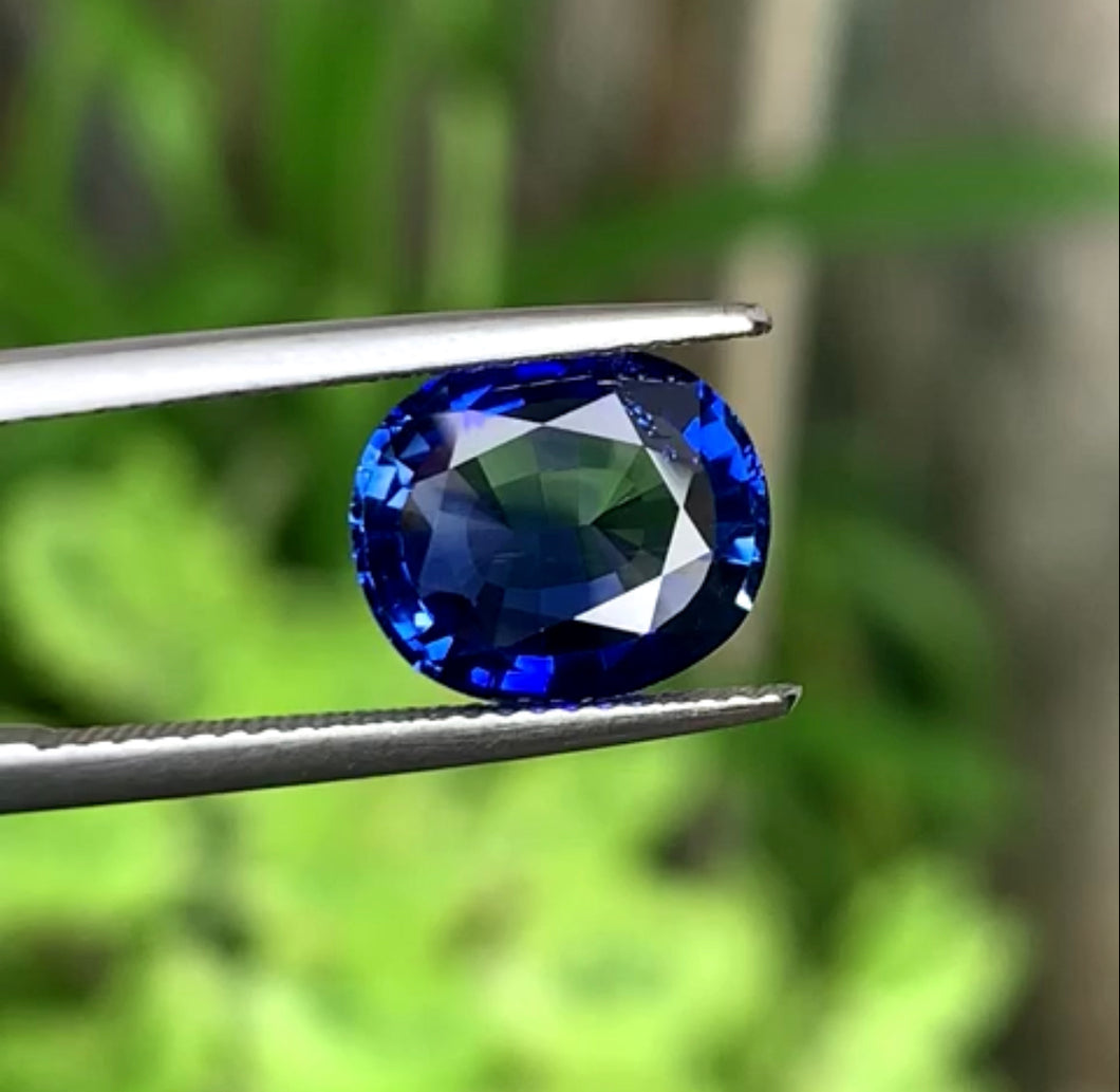 4.20 carat Natural Blue Sapphire