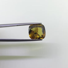 Load and play video in Gallery viewer, 11.01 ct Natural Chrysoberyl
