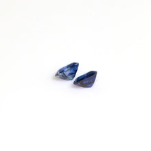 画像をギャラリービューアに読み込む, 0.51ct Natural Blue Sapphire pair freeshipping - J N Gems
