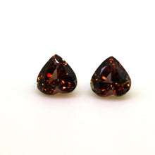Load image into Gallery viewer, Peach Sapphire 0.88 carat Natural pair - J N Gems
